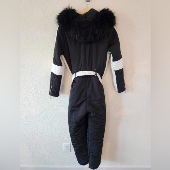 Woman Snow Suit - Picture 5 of 8